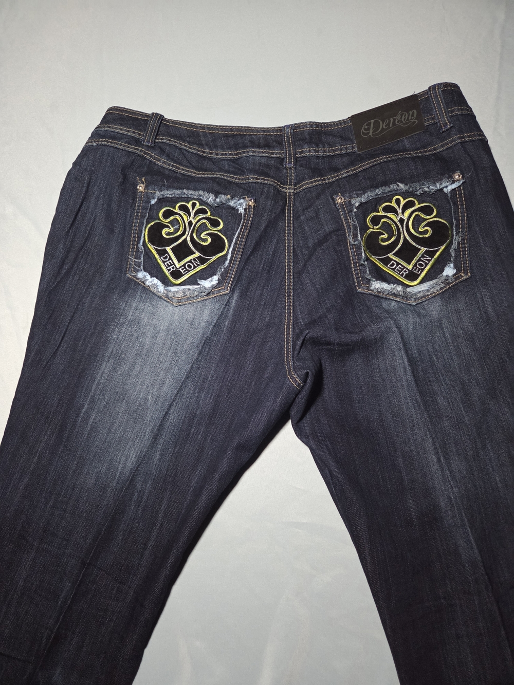 Dereon Jeans Womens 24W Distressed Patch Y2K Denim Straight